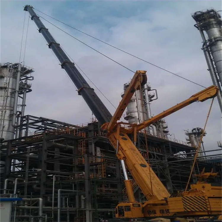 南丹吊板房的吊车